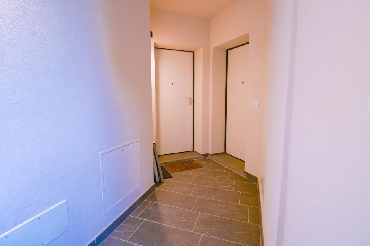 Ferienwohnung H11 Luxury 9A - Porto - Piscina - Jacuzzi Santo Stefano al Mare Exterior foto