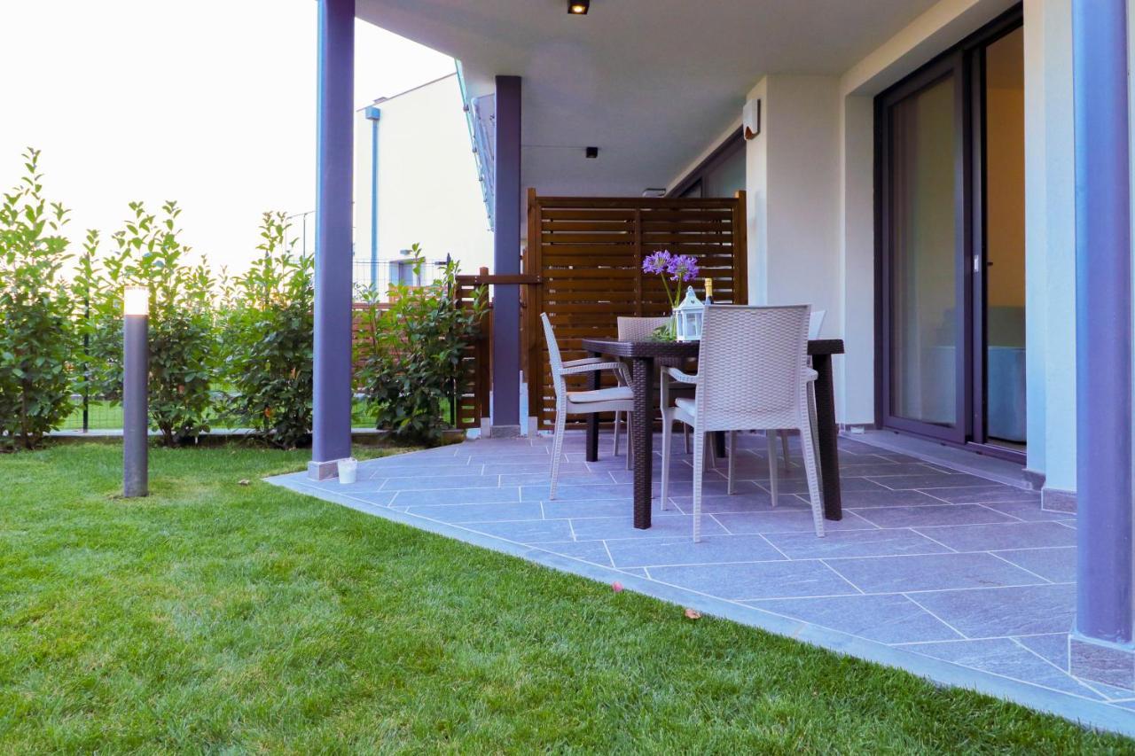 Ferienwohnung H11 Luxury 9A - Porto - Piscina - Jacuzzi Santo Stefano al Mare Exterior foto